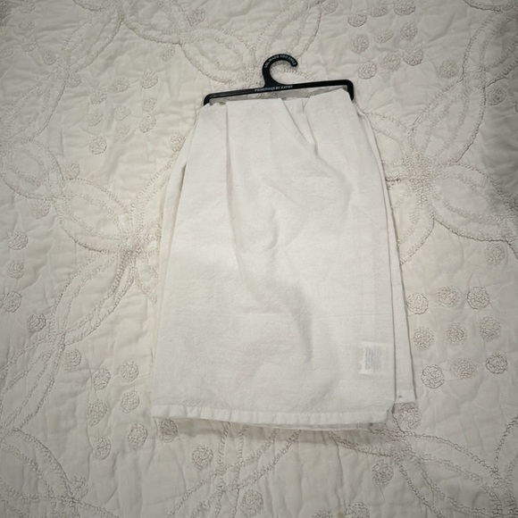 NWOT Primatives by Kathy funny Tea Towel. - Picture 3 of 3